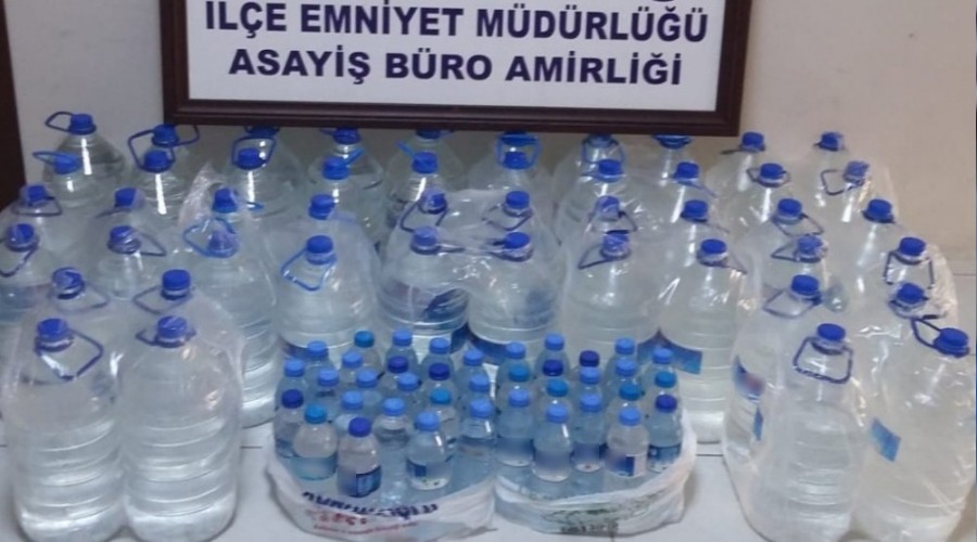 Adana'da 259 litre sahte içki ele geçirildi