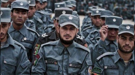 Afganistan'da 3 polis 12 meslektaşını öldürdü