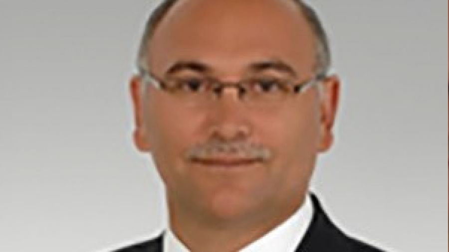 AKP'li eski milletvekili ile emekli ba��avu�un kavgas� 