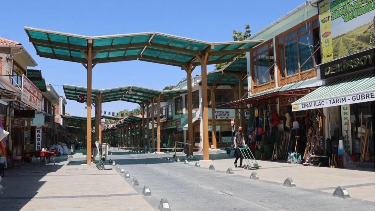 Aktarlar uyaryor: "Sosyal medyaya deil, doktorlara kulak verin"