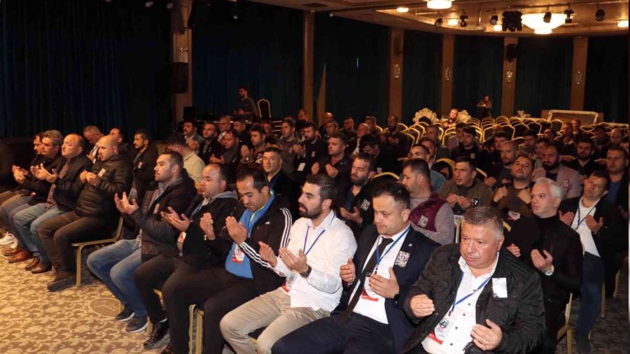 Amasra'da h�z�nl� kongre