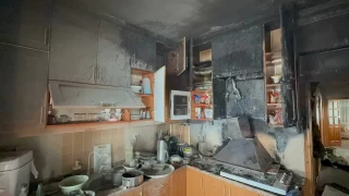 Anne ve 3 çocuğu son anda kurtarıldı