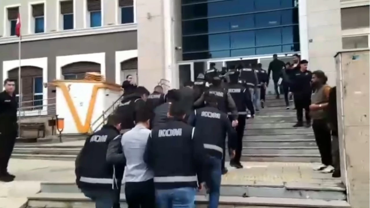 Araç muayene istasyonuna rüşvet operasyonu