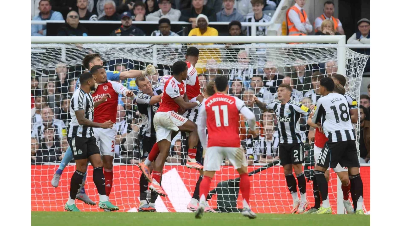 Arsenal, Newcastle United deplasmannda 3 puan son dakikada ald