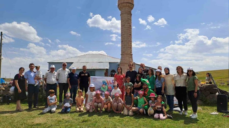 Artvin'de 2 bin 700 rakımda Bilim Yayla Şenliği yapıldı