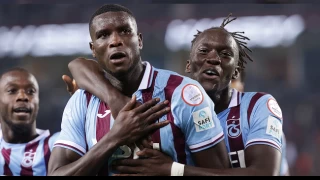 Avcı Paul Onuachu'yu ikna etmeye çalışıyor