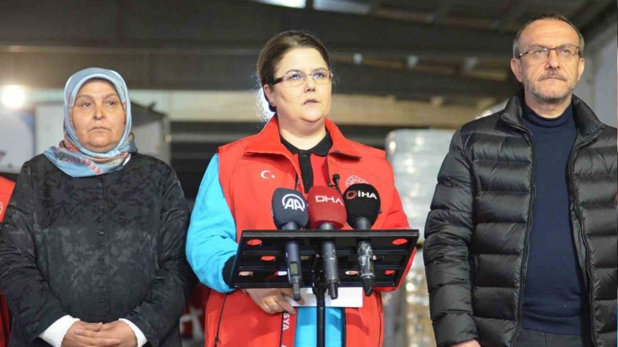 Bakan Yan�k ��tay� y�kseltti: 'S�f�r�nc� dakikada sahaya indik'