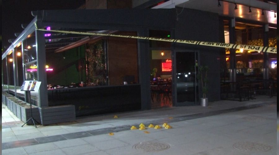 Başakşehir'de silahlı bir grup, restorana kurşun yağdırdı