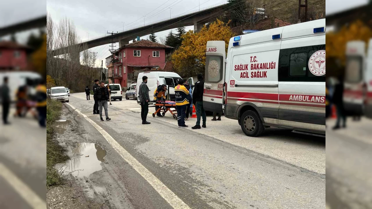 Ba�kent'te bir kad�n eski e�i taraf�ndan bo�az� kesilerek �ld�r�ld�