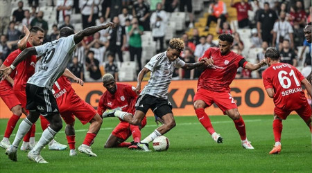 Beşiktaş 90+4'de galibiyetten oldu