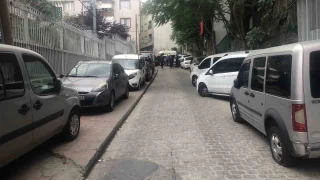 Beyoğlu'nda 11 aracın lastikleri bıçakla kesildi