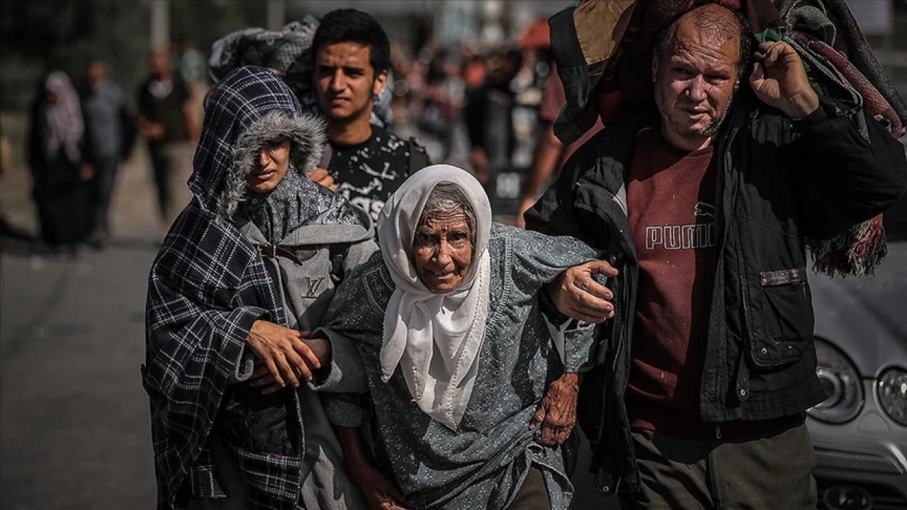 BM: Gazze'de 10 binden fazla kadın, 6 binden fazla anne hayatını kaybetti