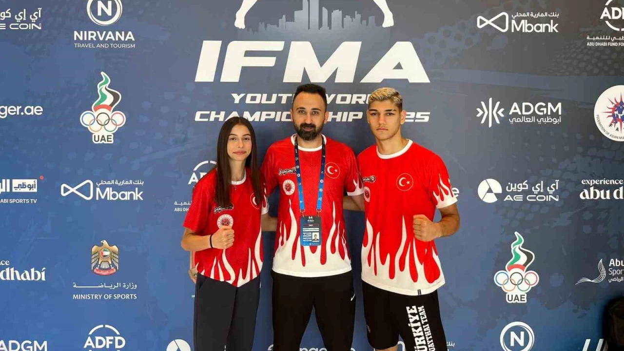 Bolulu sporcular Muaythai'da dnya ampiyonu oldu