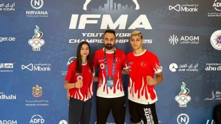 Bolulu sporcular Muaythai'da dnya ampiyonu oldu