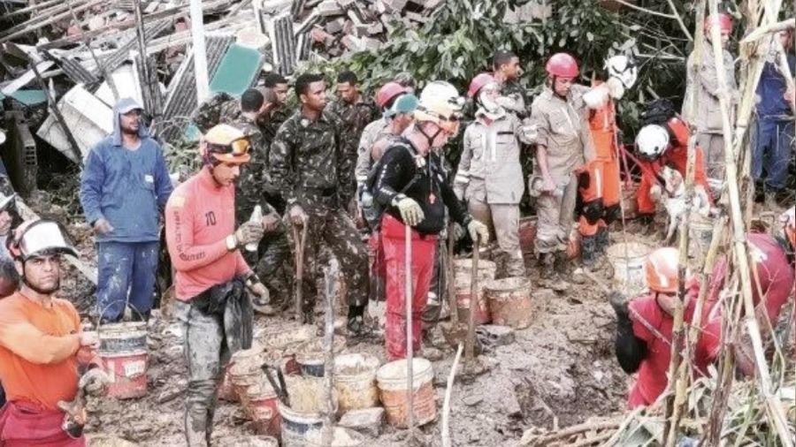 Brezilya'daki toprak kaymasnda can kayb 91'e ykseldi