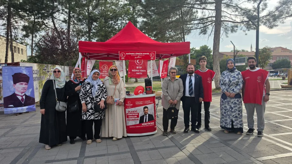 BTP Elazığ’dan Cumhuriyet Meydanı’nda görkemli 25. yıl kutlaması