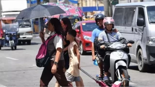 Bu da okullara 'aşırı sıcaklar' tatili!