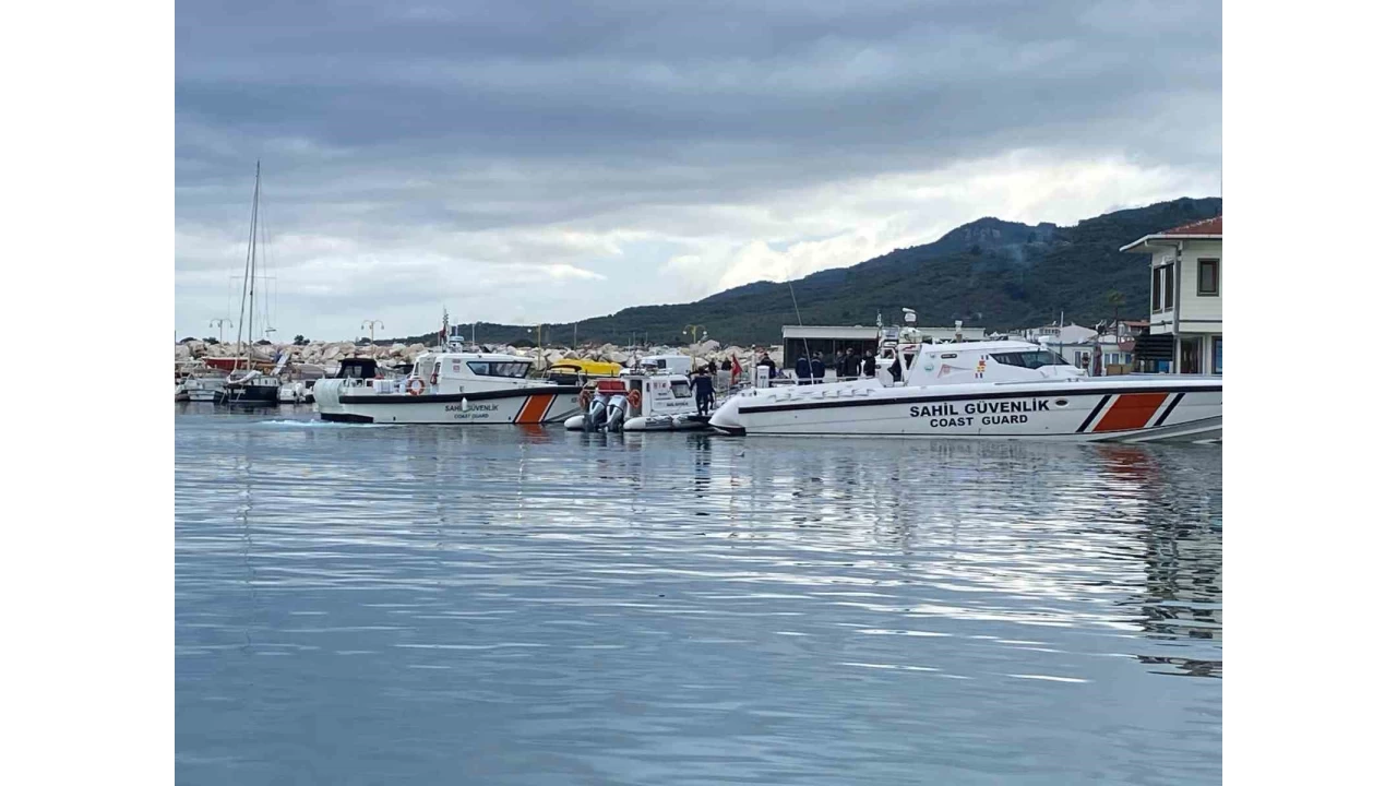 Çanakkale'de batan botta hayatını kaybedenlerin sayısı 9'a yükseldi