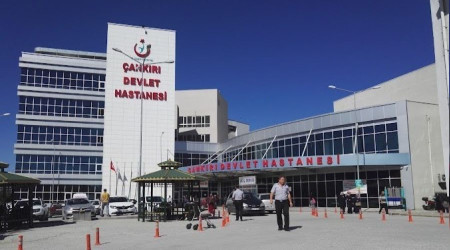 Çankırı'da iki otomobil çarpıştı: 1 ölü, 7 yaralı