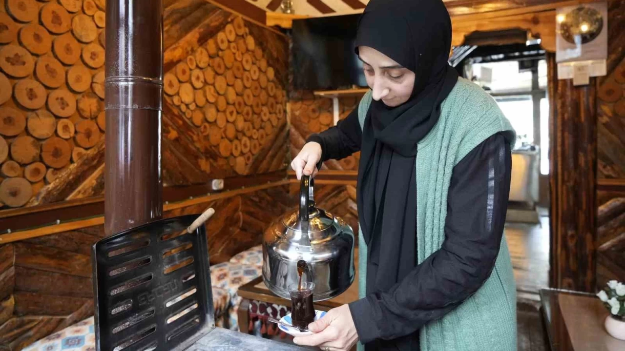 �ay isterken art�k daha kibar istiyorlar