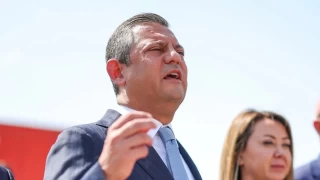 CHP lideri, Çorlu'daki tren kazasında yaşamını yitirenleri andı