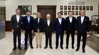 CHP'li 3'üncü bölge belediye başkanları Büyükçekmece'de buluştu