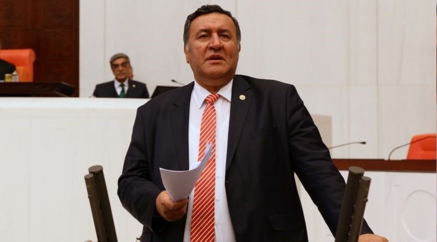  '�ift�i kendi topra��nda amele olacak'