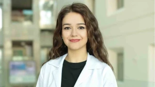�ocuklarda yaz aylar�nda art�� g�steren ishal tehlikeli olabiliyor