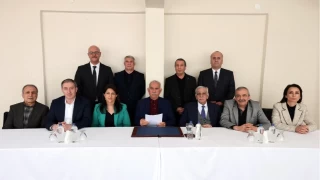 DEM Parti heyeti bir eksikle mral'ya gidiyor