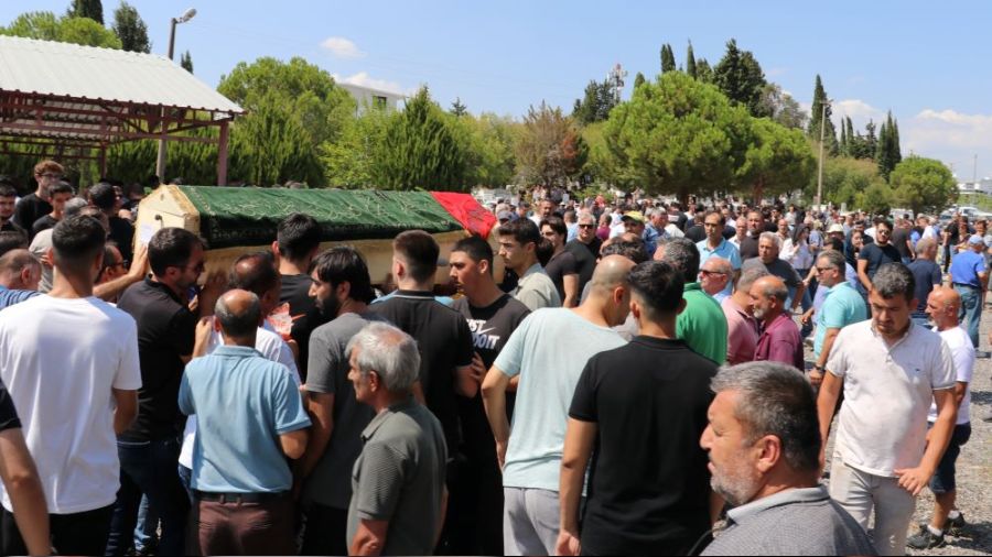 Denizli'deki kazada 7 ki�i �ld�