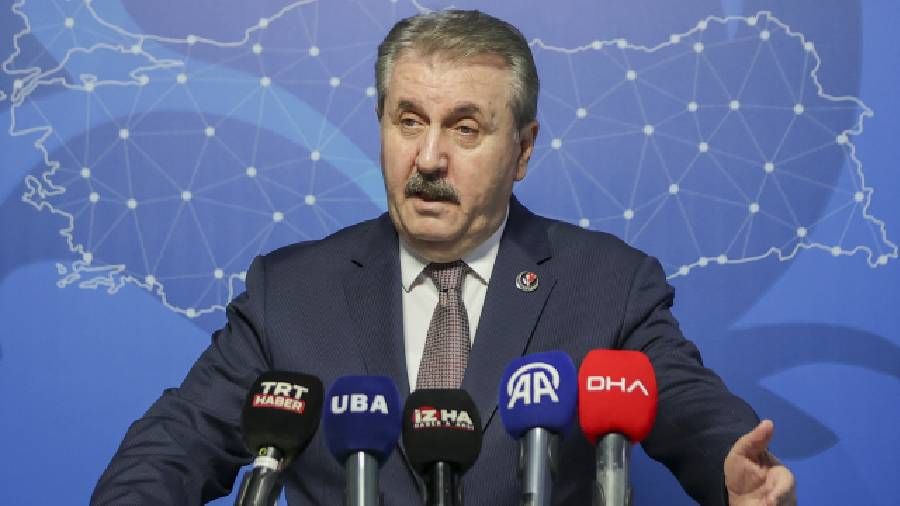 Destici: �slam �lkelerinde bulunan t�m ABD �sleri kapat�lmal�d�r