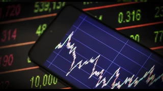 Dev kulüpler yatırımcılarına kaybettirdi