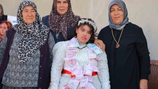 Down sendromlu Melek'in gelinlik hayali gerçek oldu