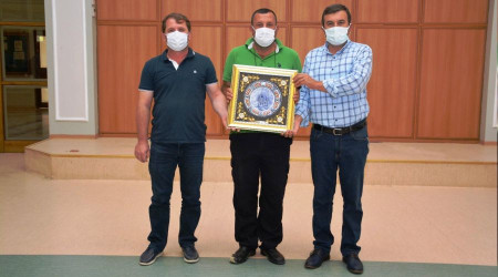 Edirne'de ilk mahsul kanola borsada satıldı