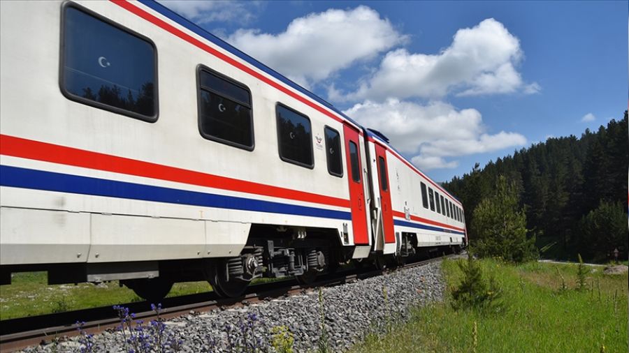 Ekspres tren rotaları ilgi çekiyor