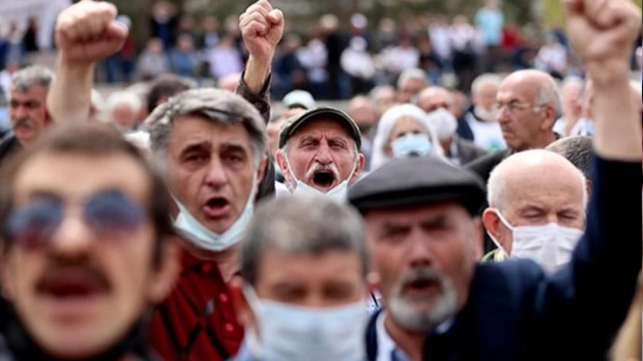 Emekli seçmen iktidarın hedefinde