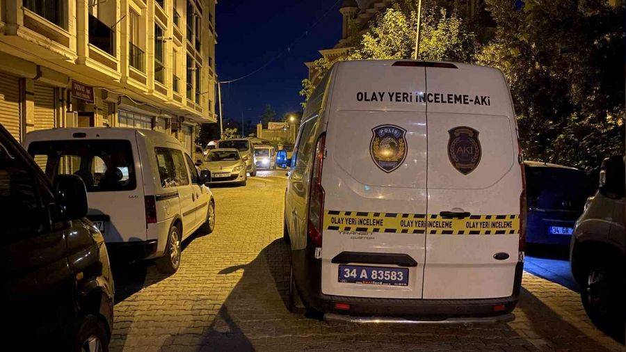 Esenyurt'ta silahlar konu�tu