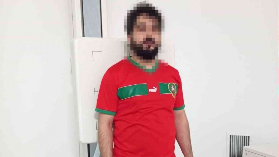 Fasl turistin midesinden 1.5 kilo esrar kt