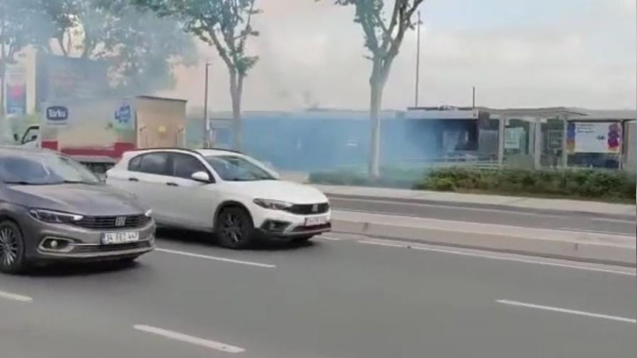 Fatih'te tramvayda korkutan yang�n