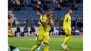 Fenerbahe'de puan kayplar devam ediyor