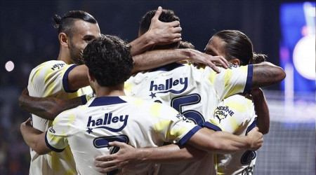 Fenerbahçe Adana Demirspor maçını bekliyor