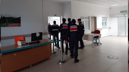 FETÖ operasyonunda 6 tutuklama