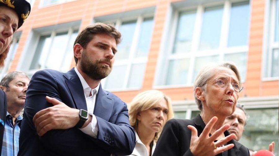 Fransa'da protestoya protesto!