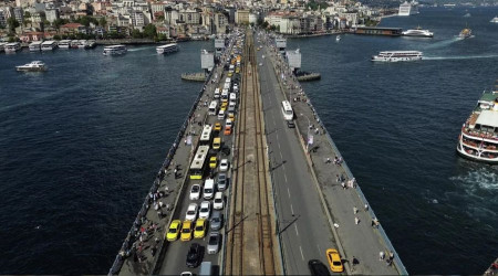 Galata Köprüsü trafiğe açıldı