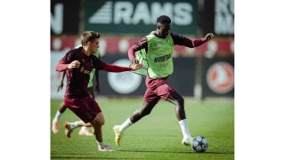 Galatasaray, Ajax ma hazrlklarna balad