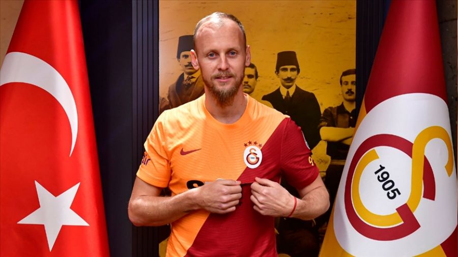 Galatasaraylı Semih olarak bıraktı