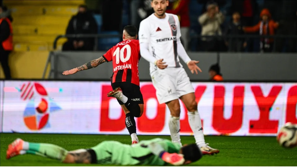 Gen�lerbirli�i konuk etti�i Gaziantep FK'y� yendi