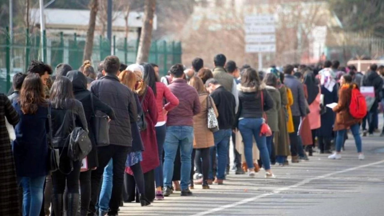Geniş tanımlı işsiz sayısı 11 milyon 705 bin