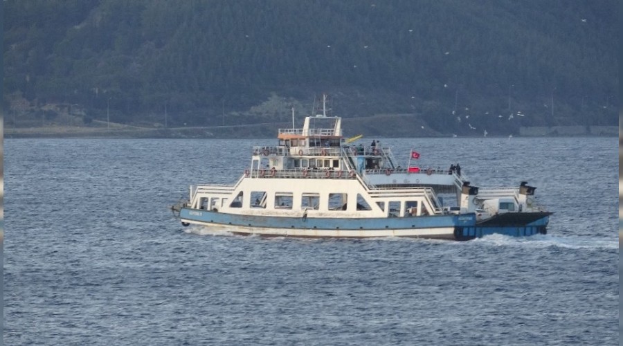 Gökçeada ve Bozcaada seferlerine fırtına engeli