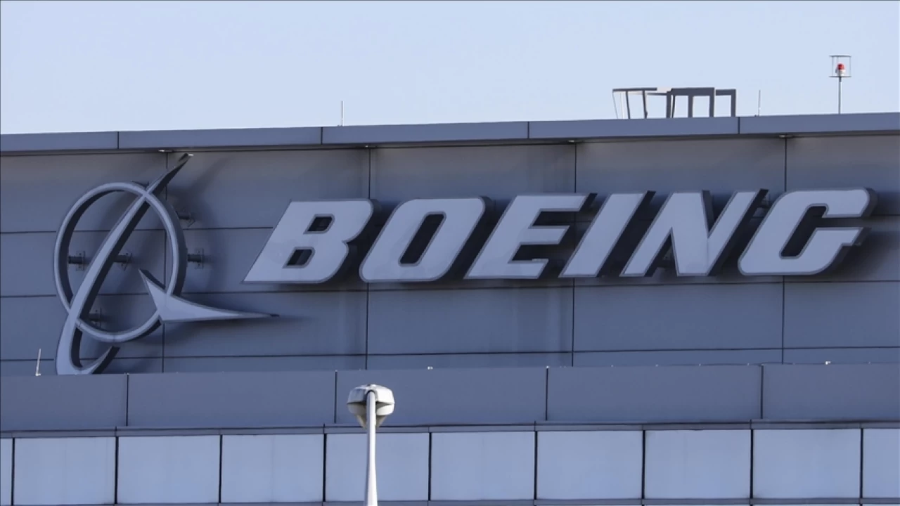 Grevler Boeing'i sarsyor